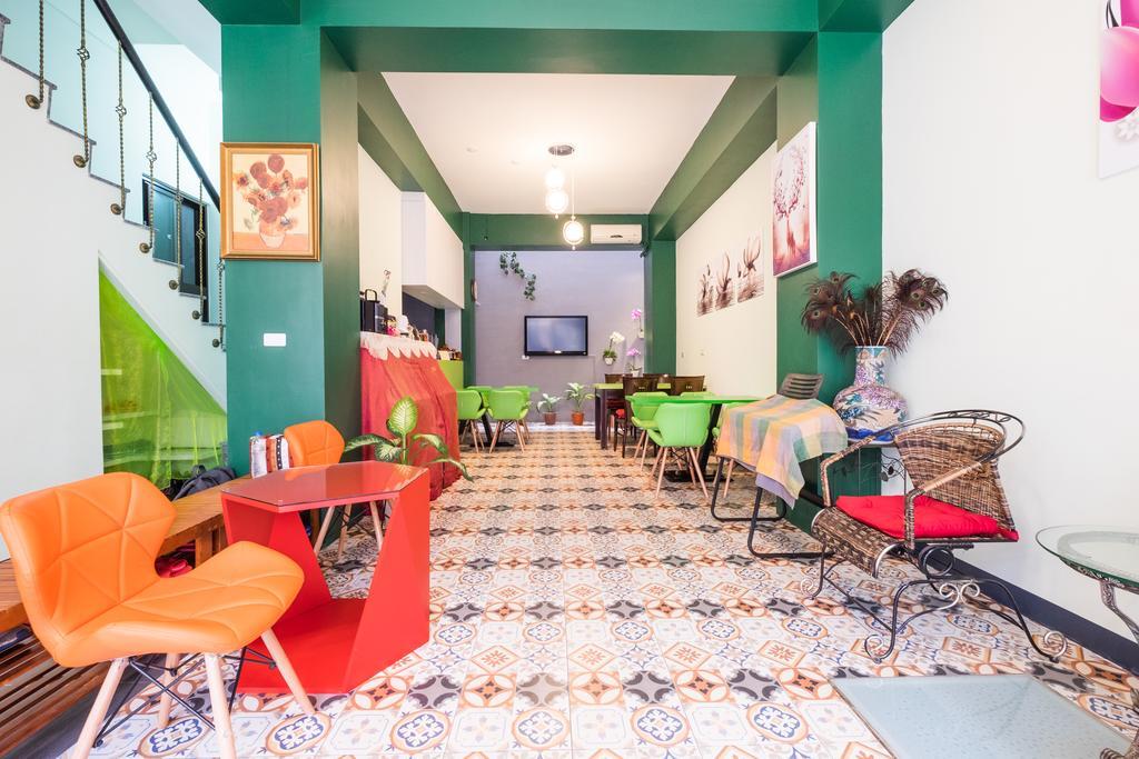 Zhizhu Homestay Tainan Exteriör bild